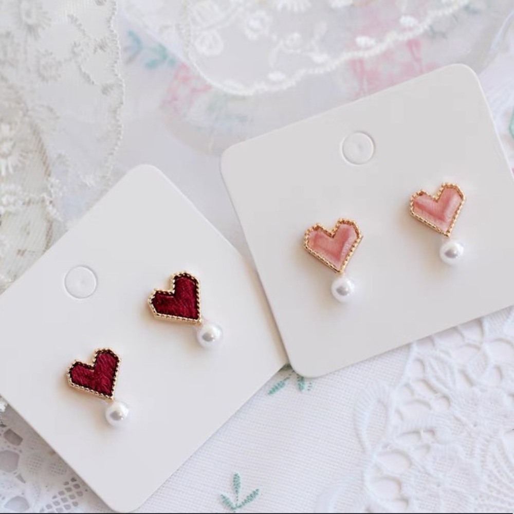 Cute Japanese Heart Earrings New unopened 2 pairs